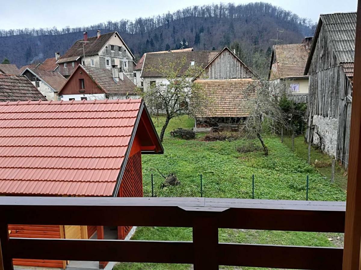 Petit Chalet Belosevic Villa Kuzelj Exterior photo